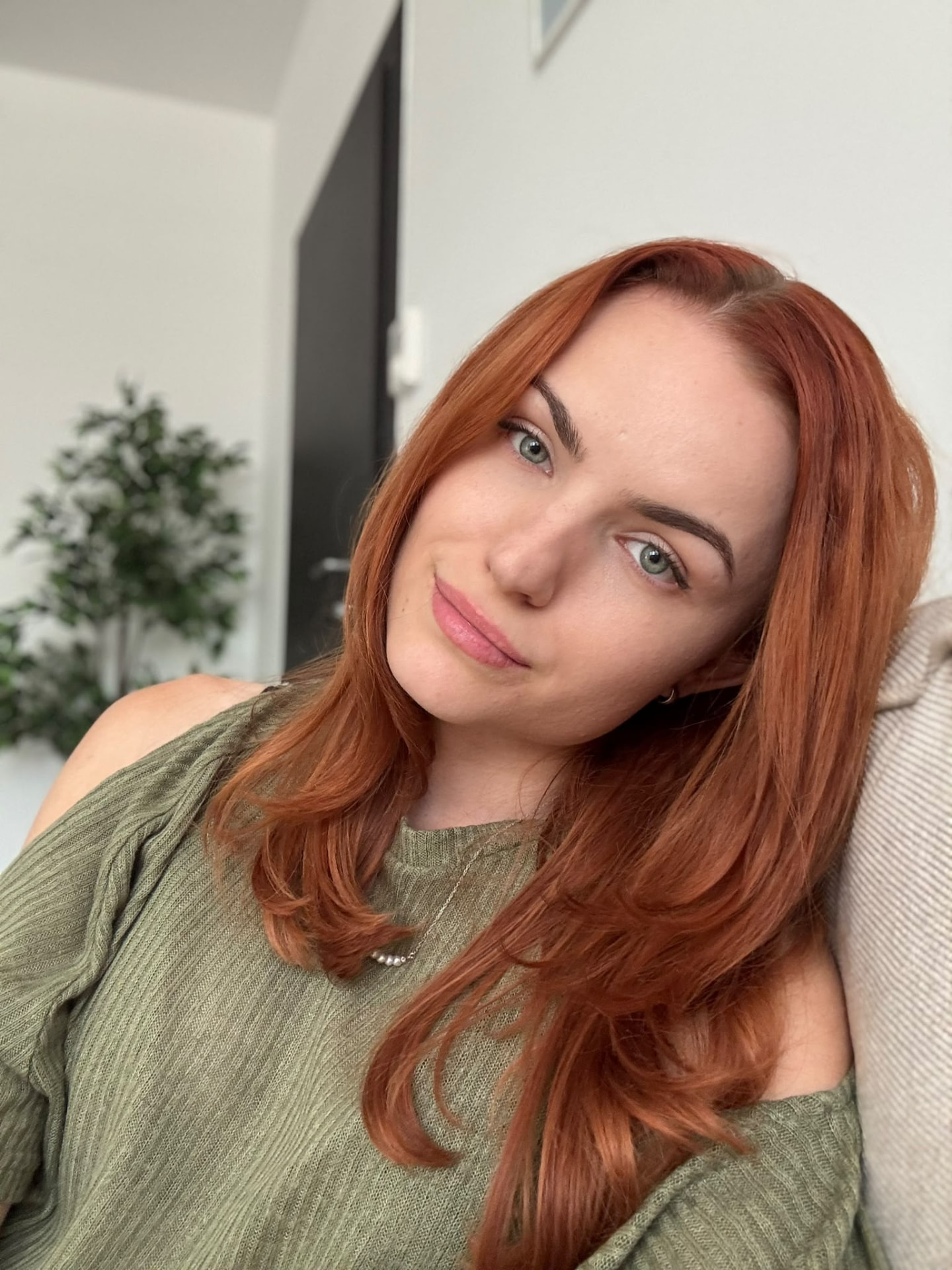 Portret — Psih. Theodora Simon